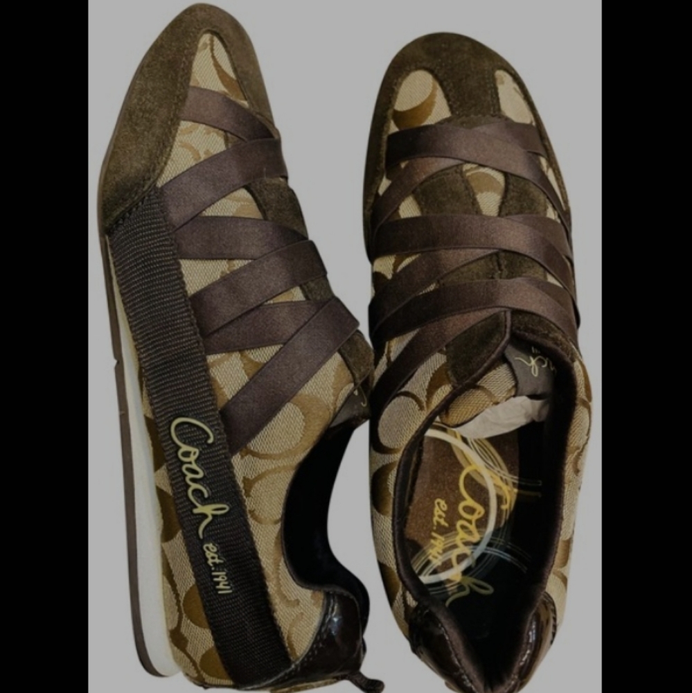 Coach logo tan brown strappy sneakers 9.5
